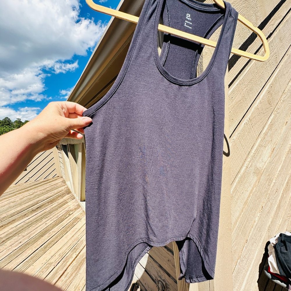 GAP Breathe Racerback Handcerchief Tank Top